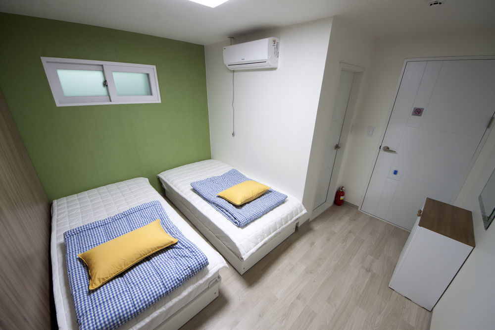 Tomato Guest House โซล ภายนอก รูปภาพ